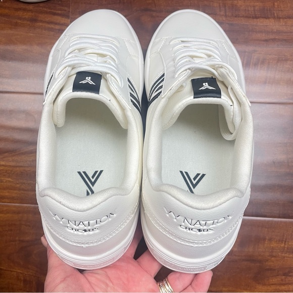 YY‎ Nation Nimbus Cactus Vegan Court Sneakers - Picture 12 of 16